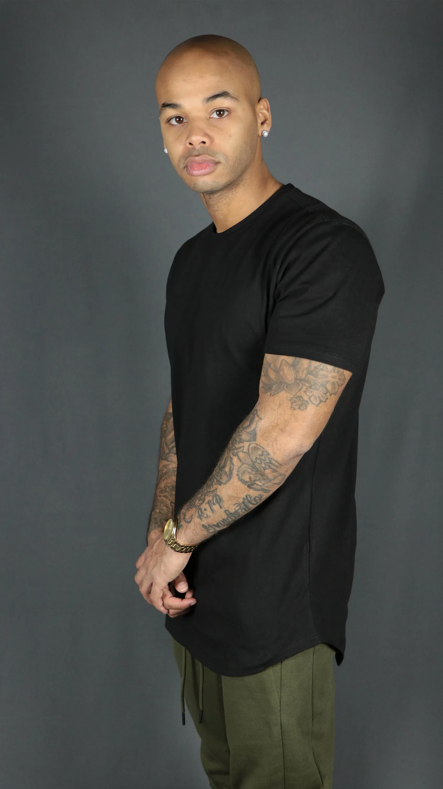 Black Longline T Shirt for Men | Black Men's Curved Hem T Shirt | Jordan Craig