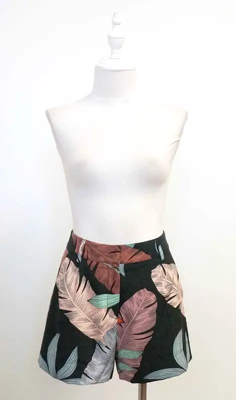 Floral High Waist Shorts - Black