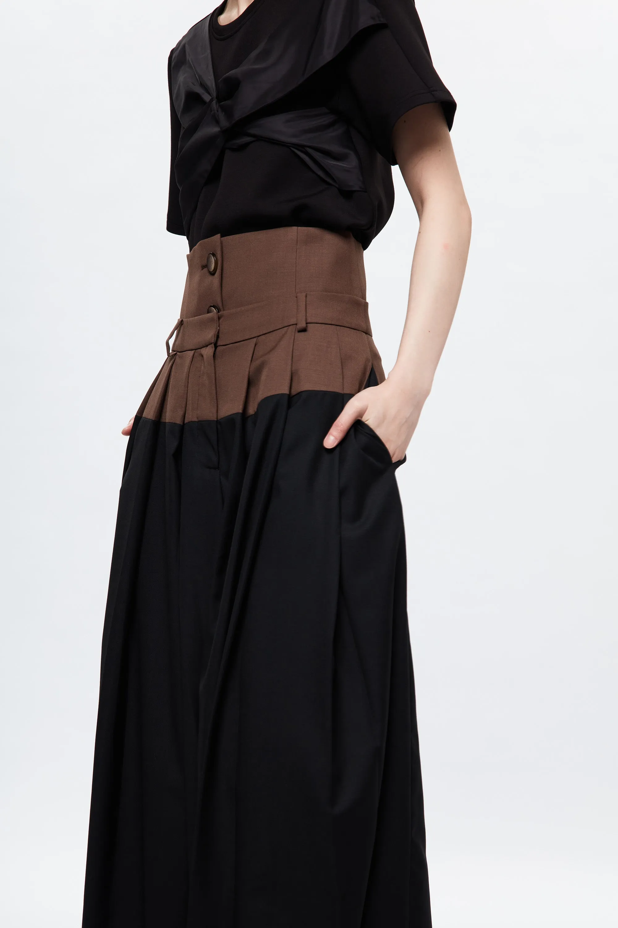 HAKAMA High-Waist Trousers