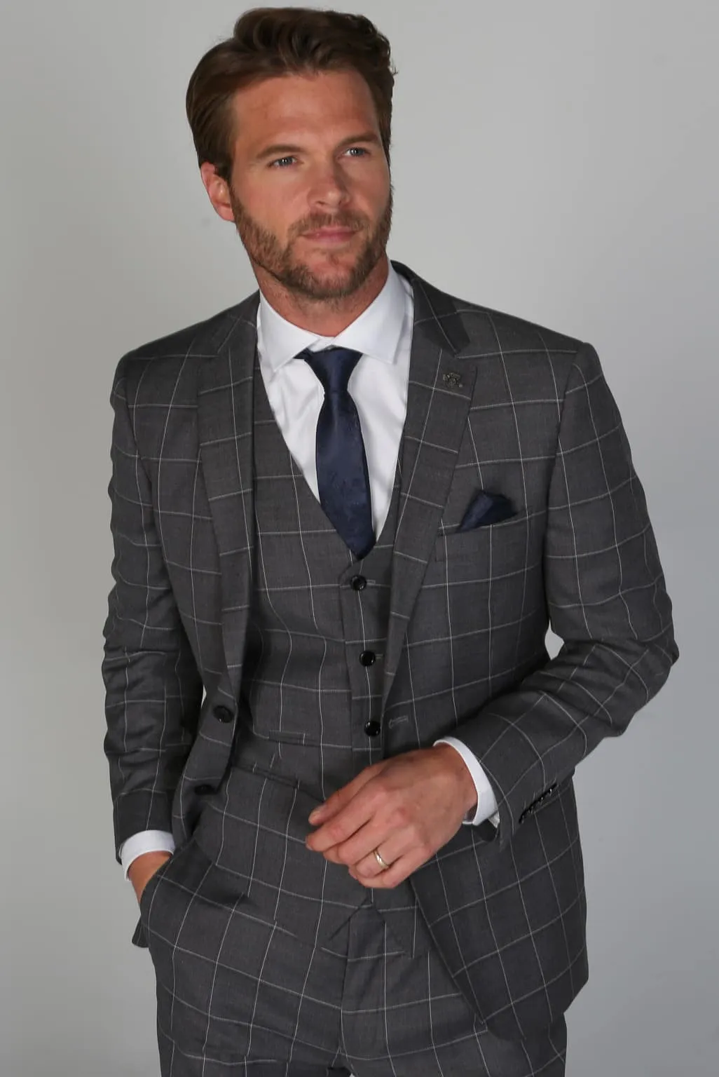 Hobbs Grey Men's Three Piece Suit