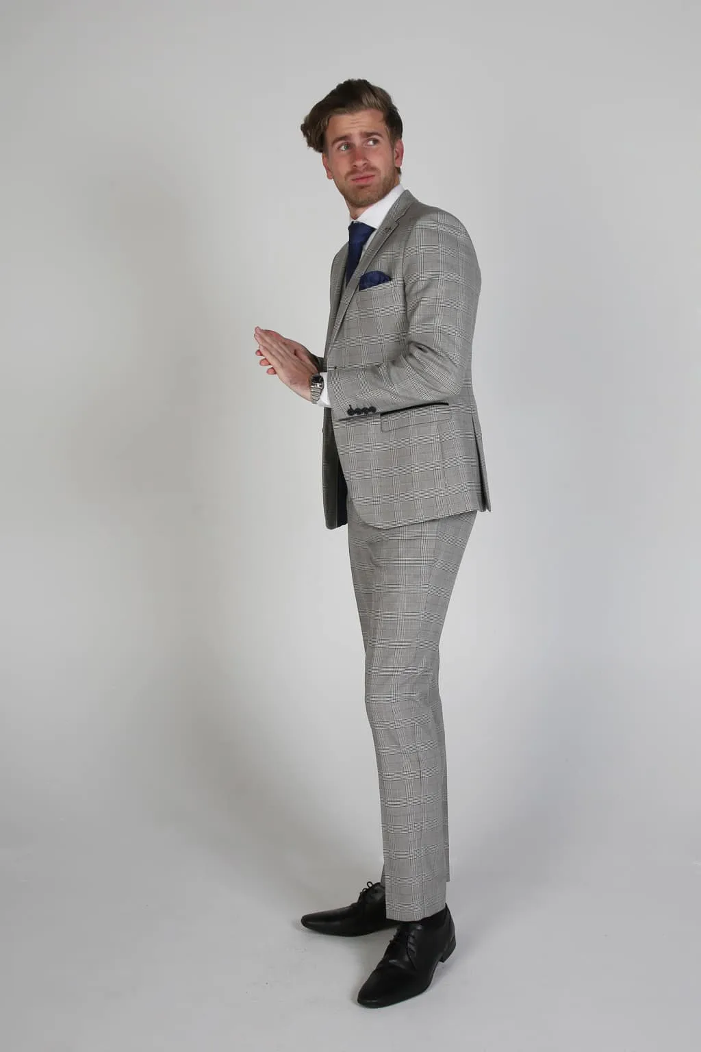 Hugo Grey Men's Three Piece Suit