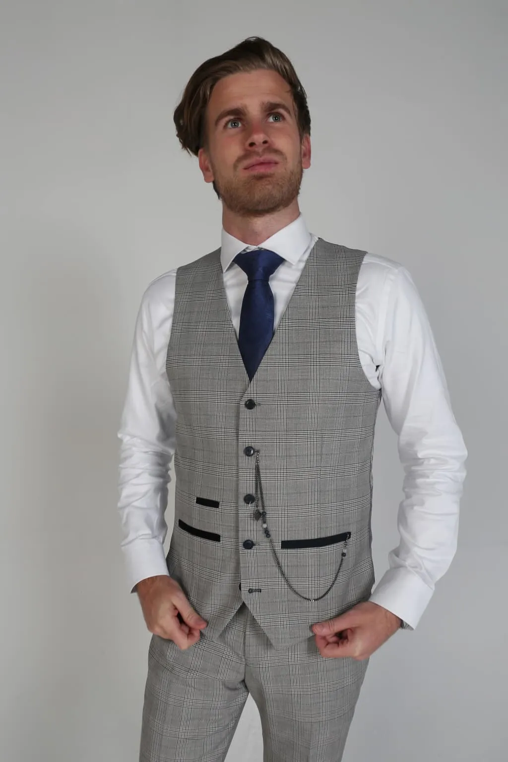 Hugo Grey Men's Three Piece Suit