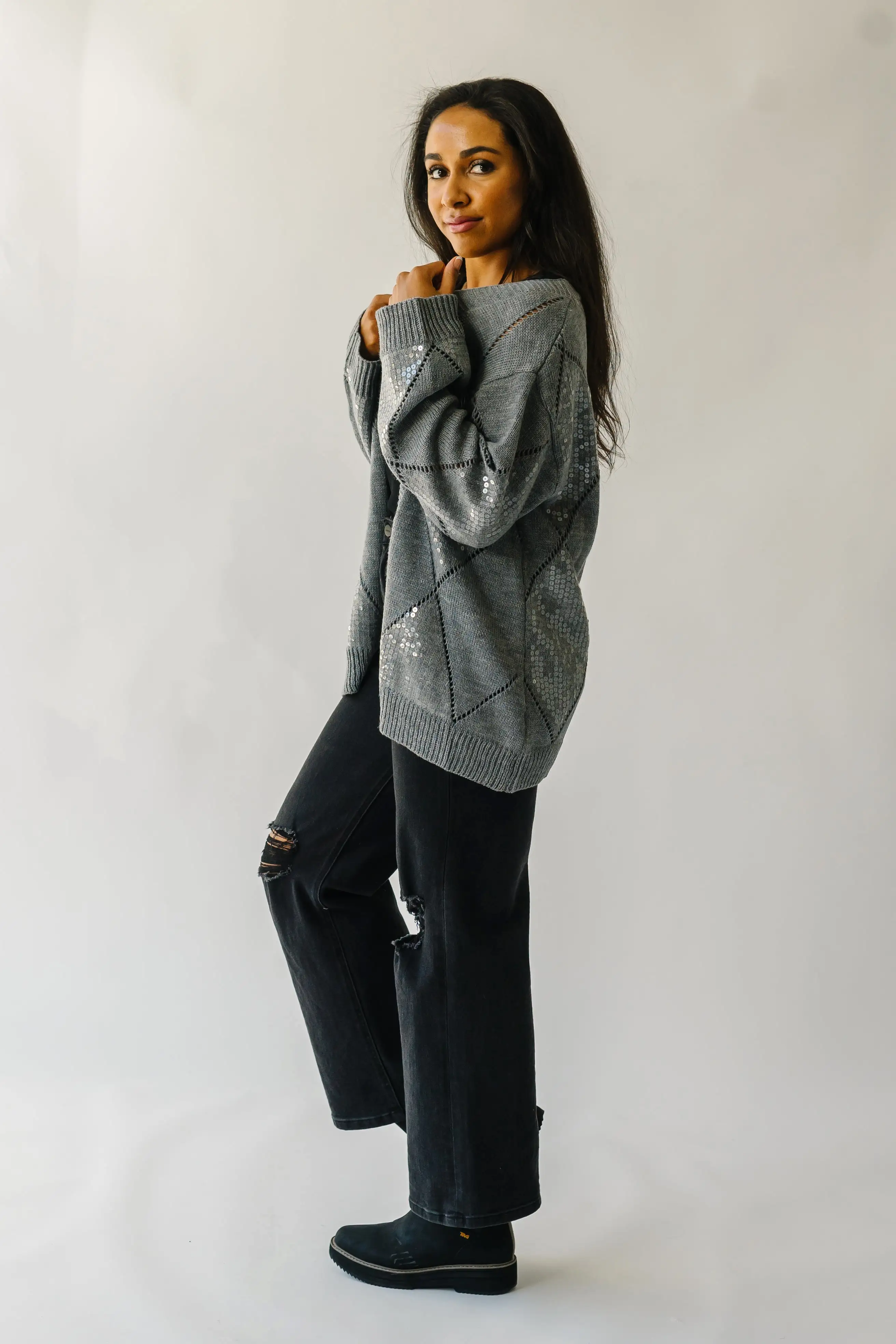 The Leander Long Sleeve V-Neck Cardigan in Grey