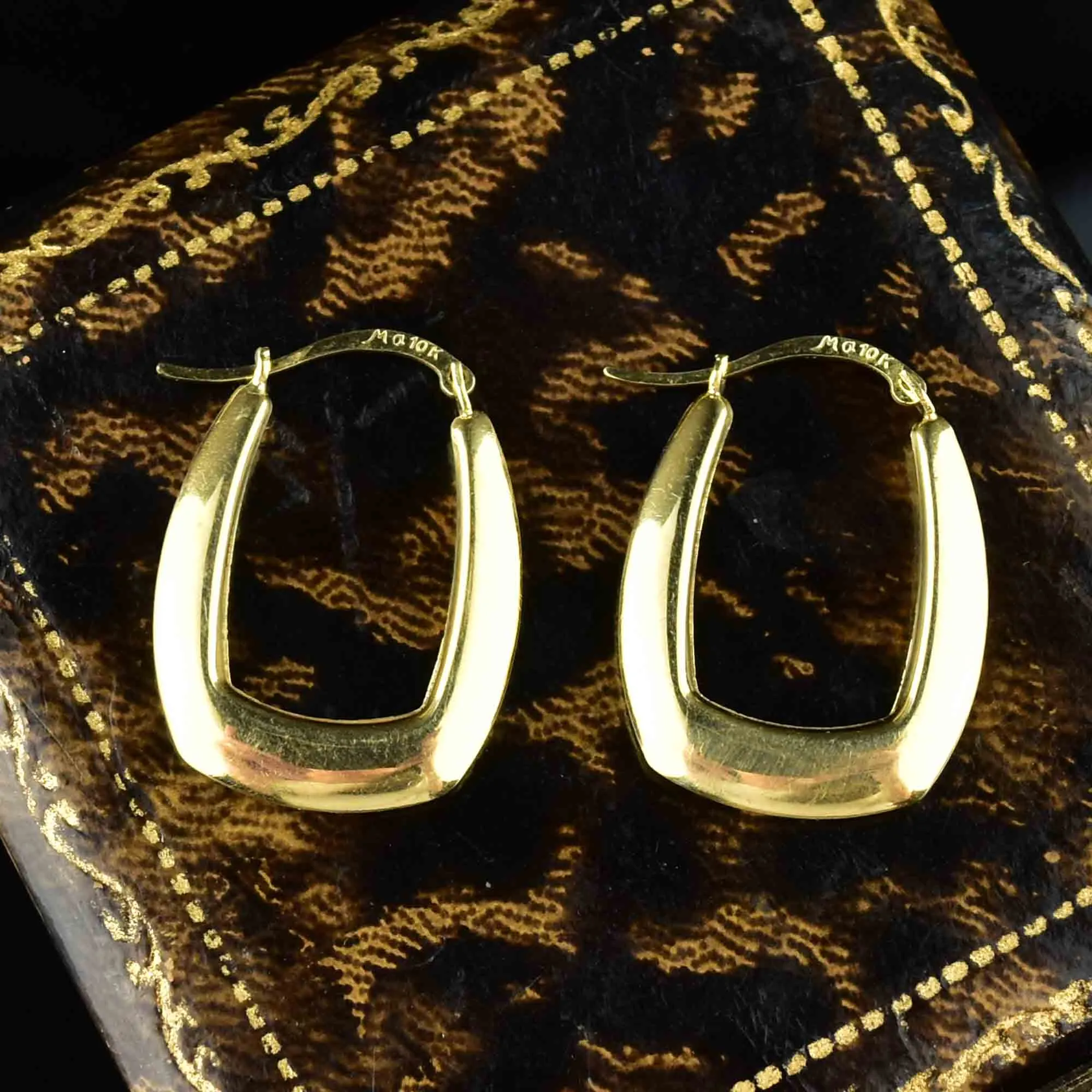 Vintage 10K Gold Hoop Earrings