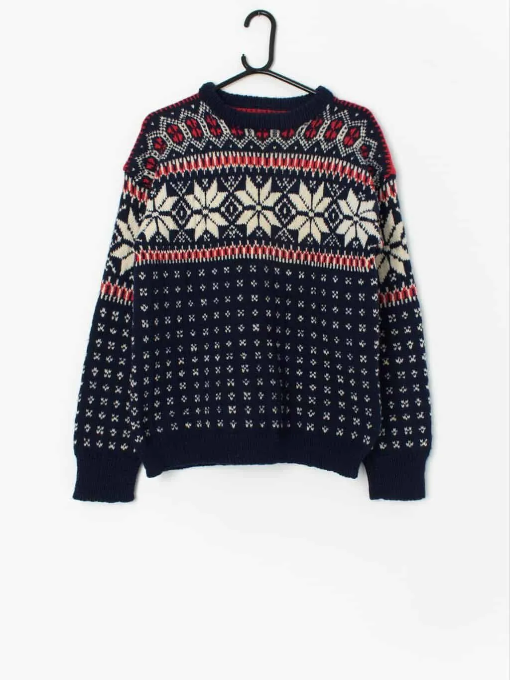 Vintage Scandinavian wool Christmas Sweater – Medium